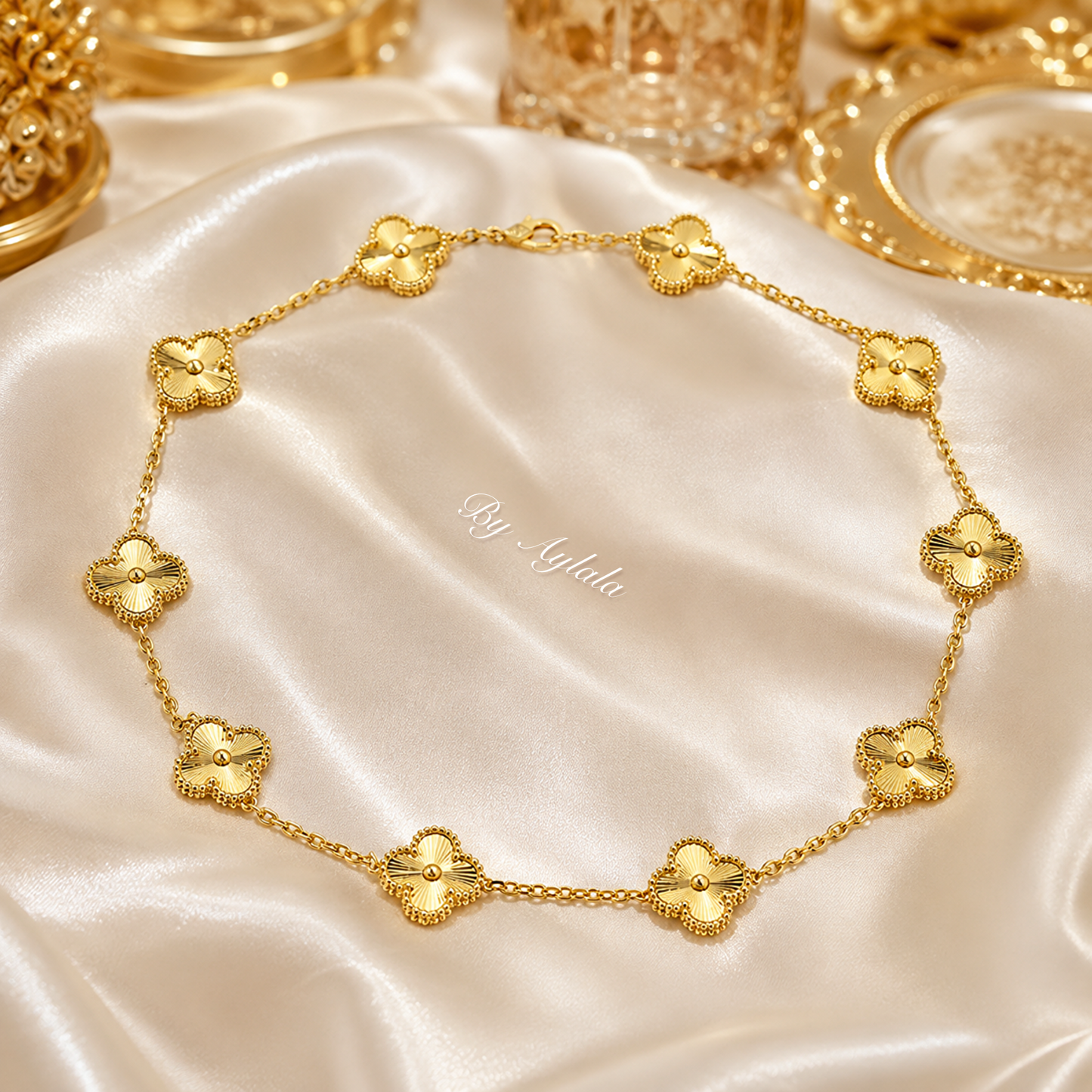 *PRE-ORDER* Mini Sweetheart 10 Clover Necklace