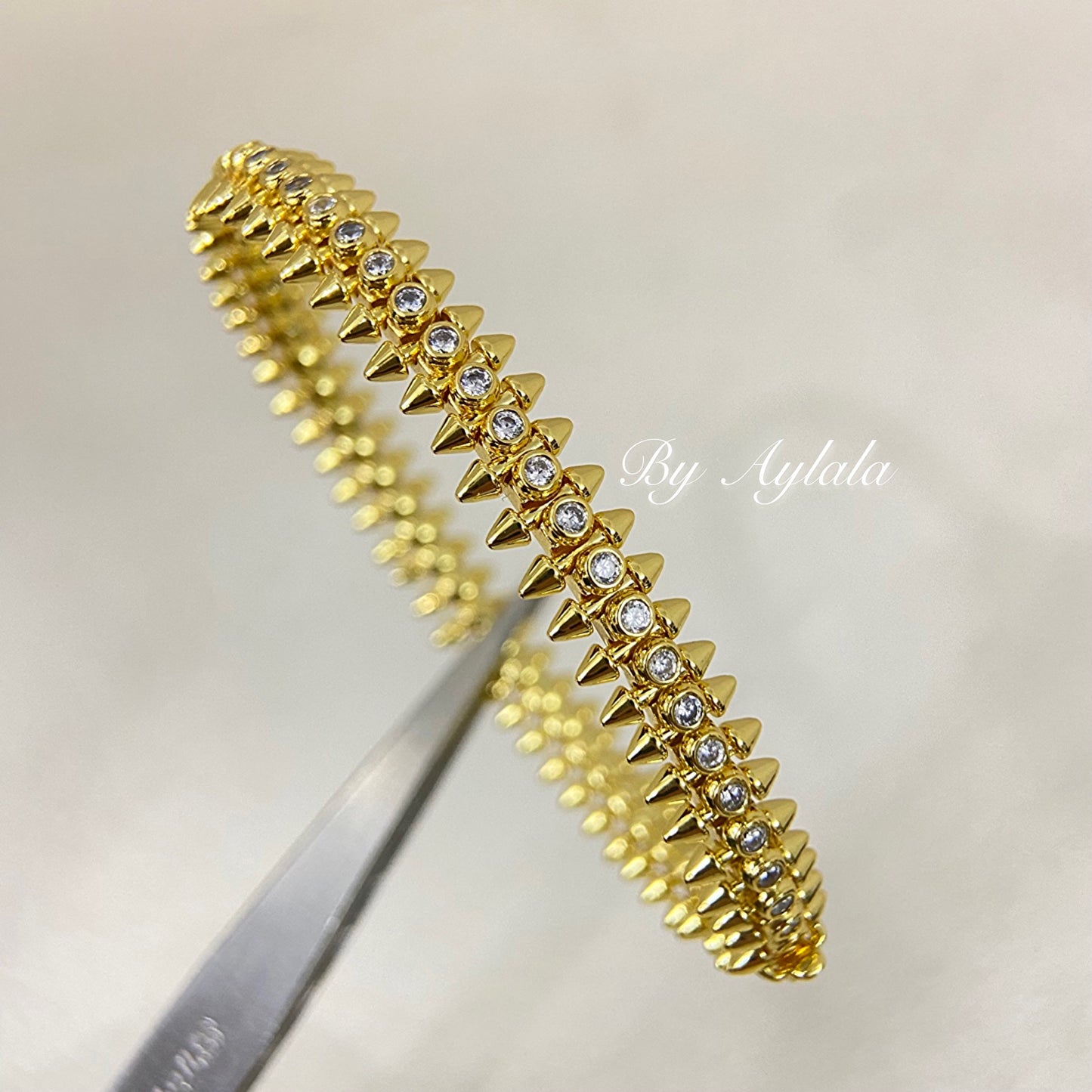*PRE-ORDER* Diamond Clash Bangle