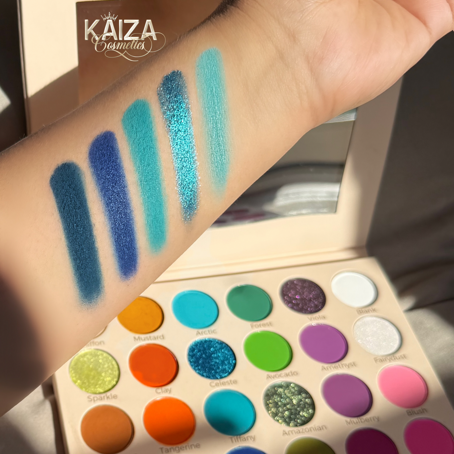 The Artistry Eyeshadow Palette Vol 1