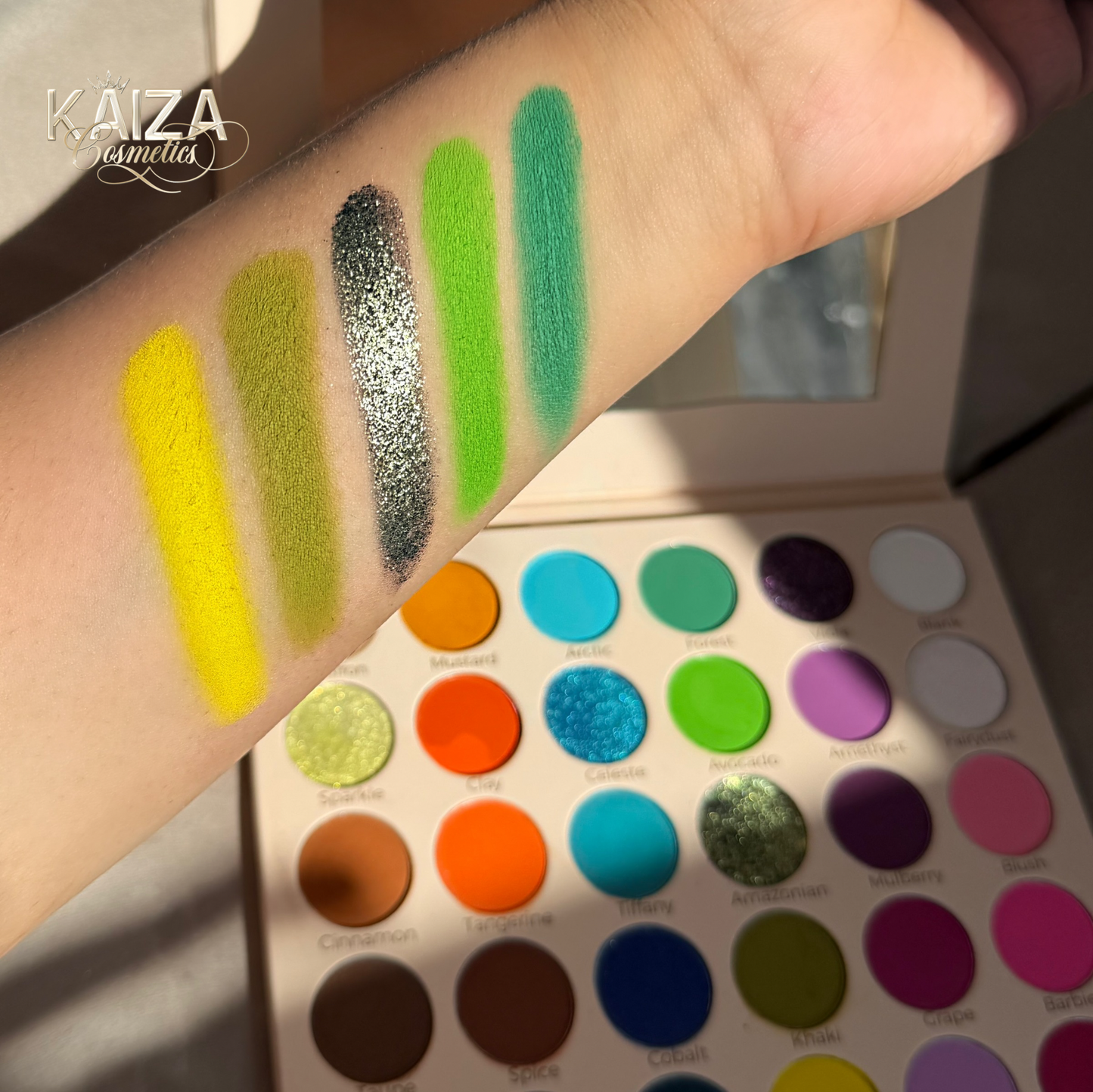The Artistry Eyeshadow Palette Vol 1