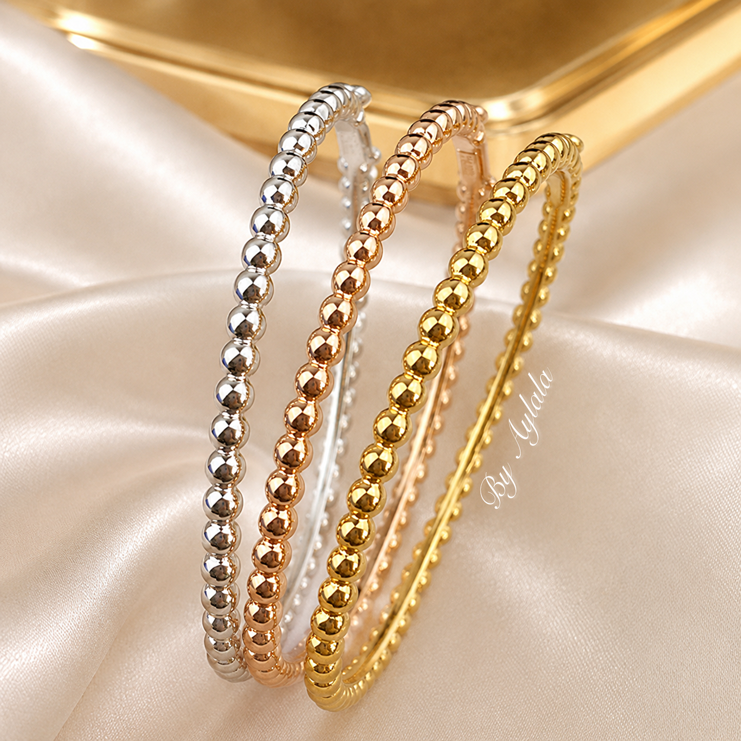 *PRE-ORDER* Pearls Of Gold Bangle